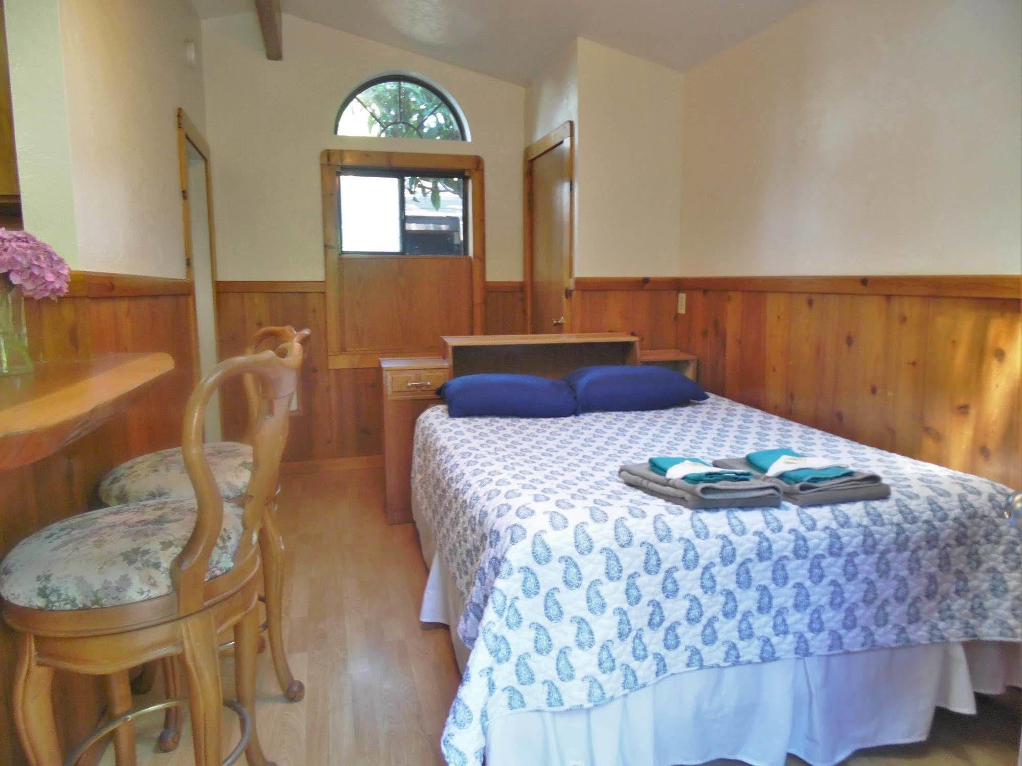 Riverlane Resort Guerneville Exterior foto